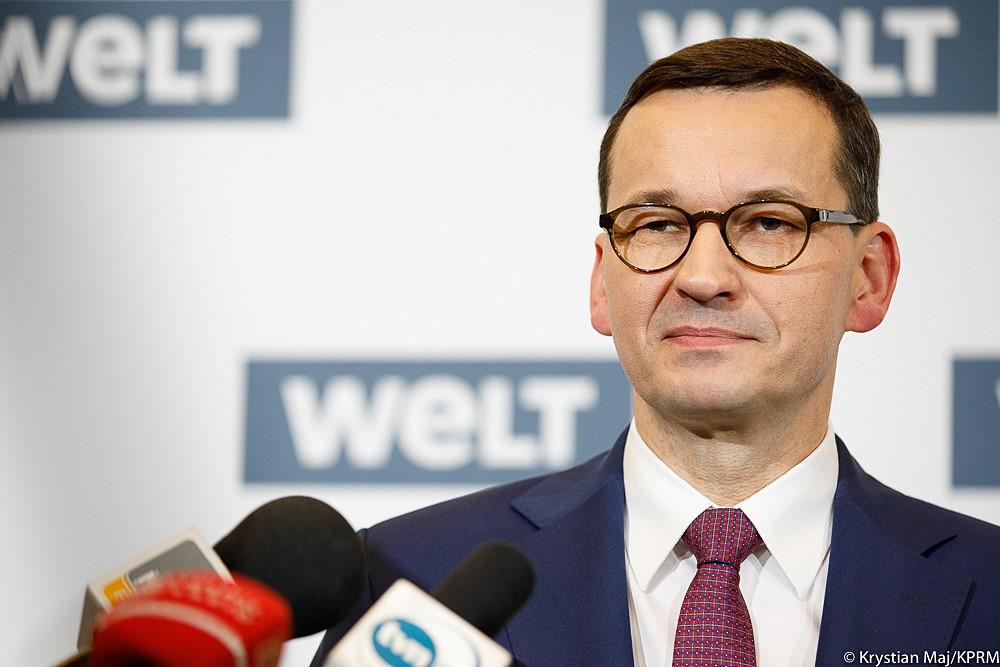 Premier podczas wypowiedzi dla mediów.