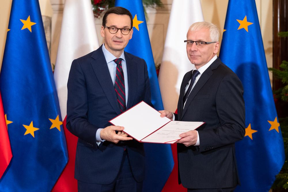 Premier i wojewoda dolnośląski.