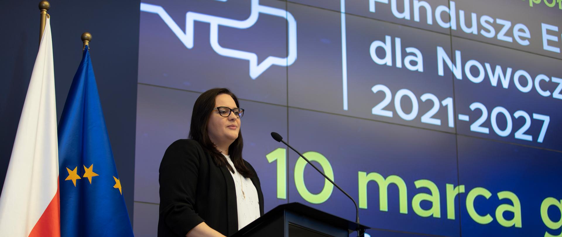 wiceminister Małgorzata Jarosińska-Jedynak otwiera konsultacje programu Fundusze Europejskie dla Nowoczesnej Gospodarki