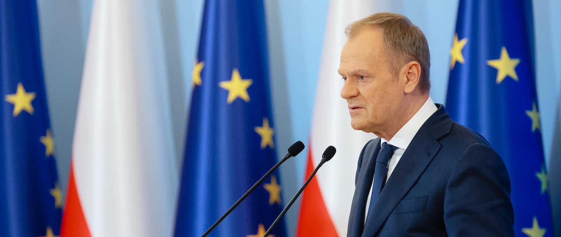 Premier Donald Tusk podczas konferencji prasowej w #KPRM.