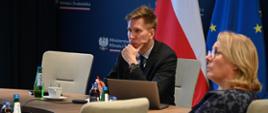 Przedstawiciele Ministerstwa Klimatu i Środowiska podczas spotkania grupy roboczej punktu 3 „Bezpieczeństwo energetyczne” Formuły Pokoju dla Ukrainy
