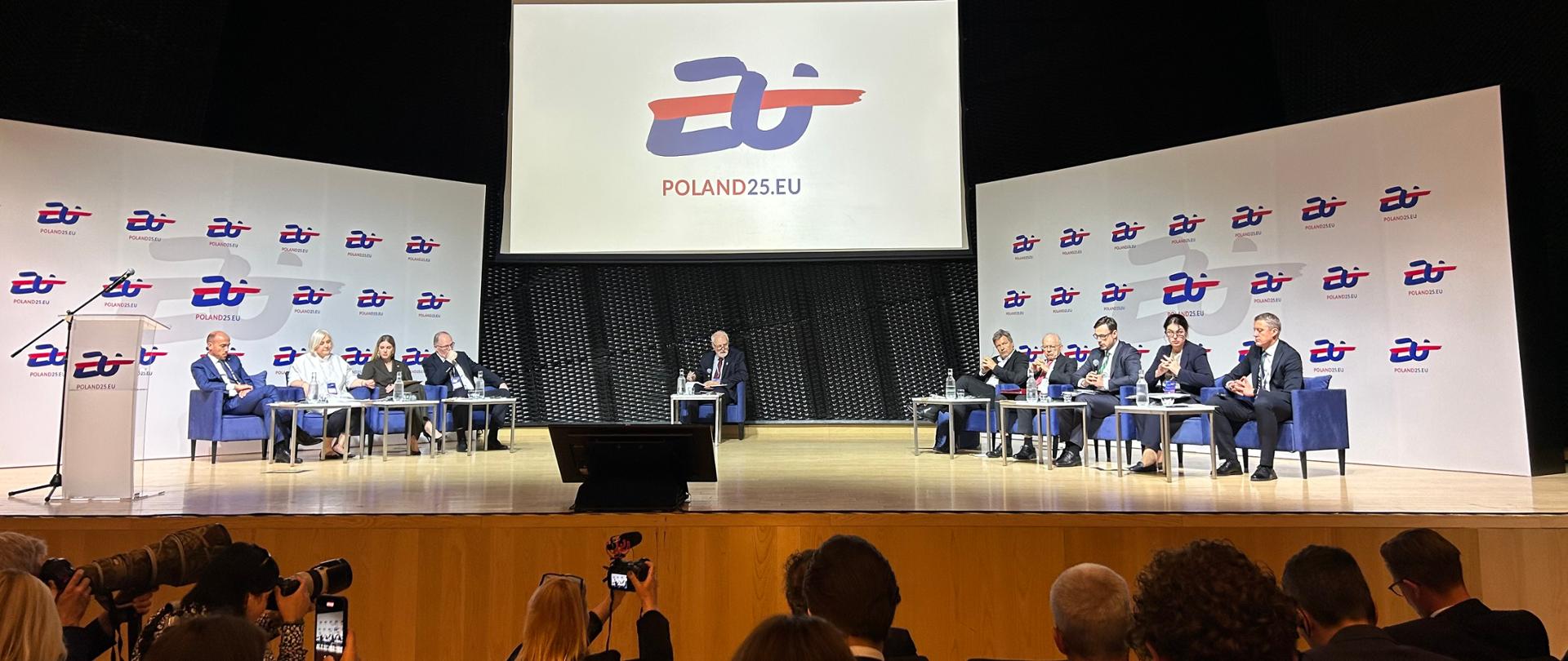 Wiceminister Krzysztof Galos wziął udział w Europejskim Kongresie Gospodarczym