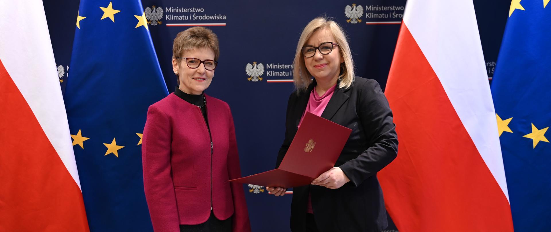 Hanna Kończal została powołana na Głównego Inspektora Ochrony Środowiska - nominację wręczyła ministra klimatu i środowiska Paulina Hennig-Kloska.