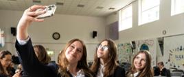 Konferencja "Bliżej siebie – młodzież o zdrowiu psychicznym w cyfrowym świecie" w Gdyni.