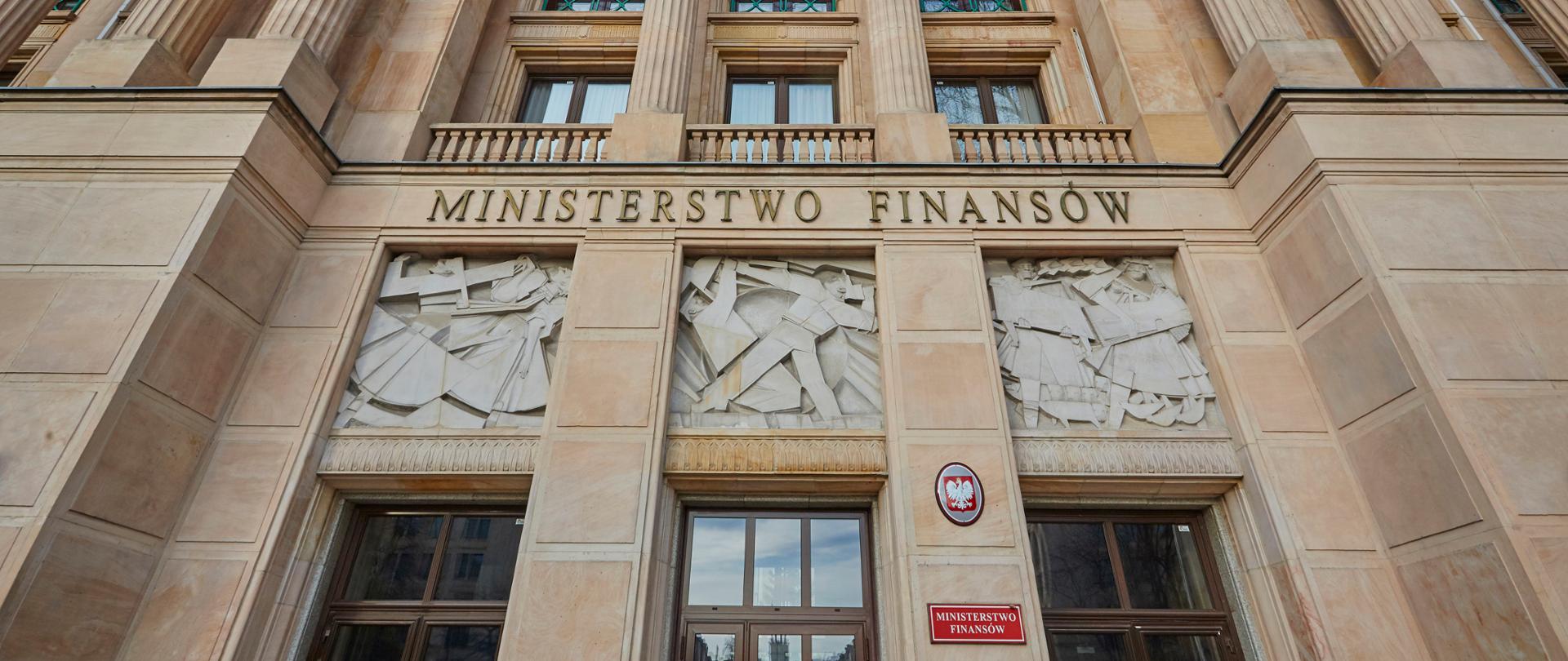 Wejście do gmachu Ministerstwa Finansów