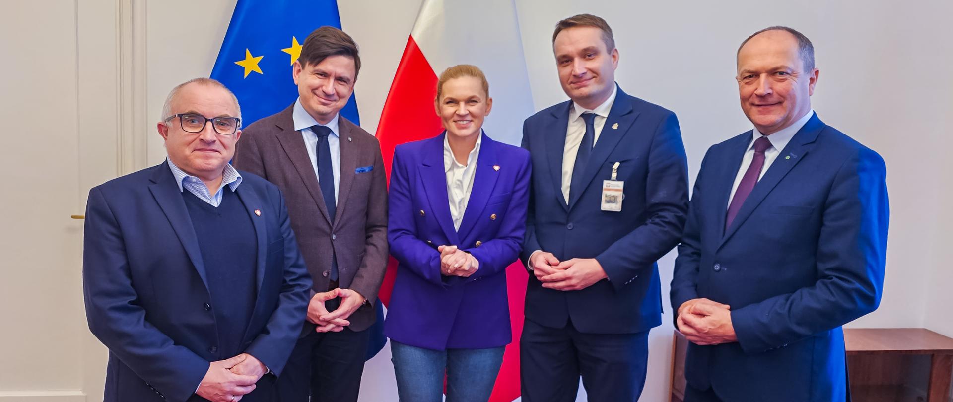 Zdjęcie ze potkania kierownictwa MEN z delegacją z Poznania