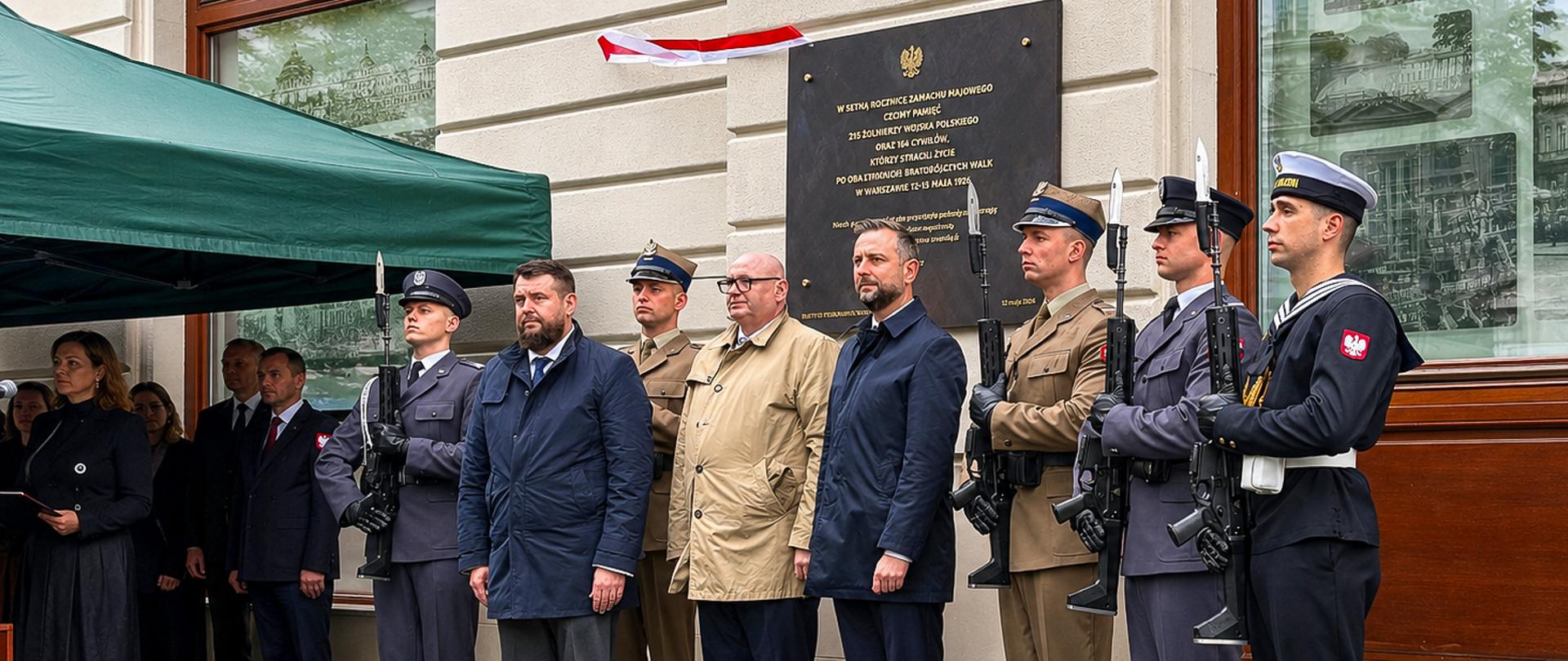 Uroczystości 100. rocznicy zamachu majowego z udziałem szefa MON 