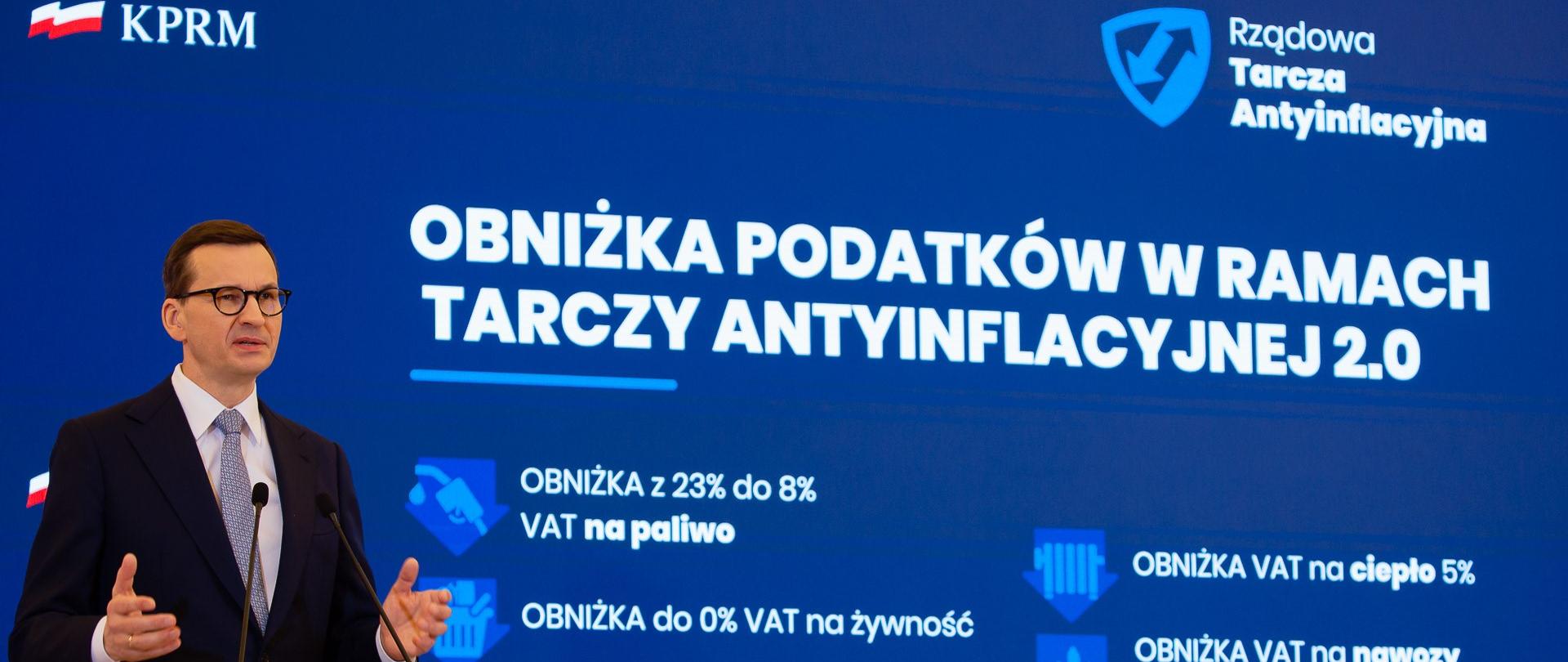 Premier Mateusz Morawiecki podczas konferencji prasowej