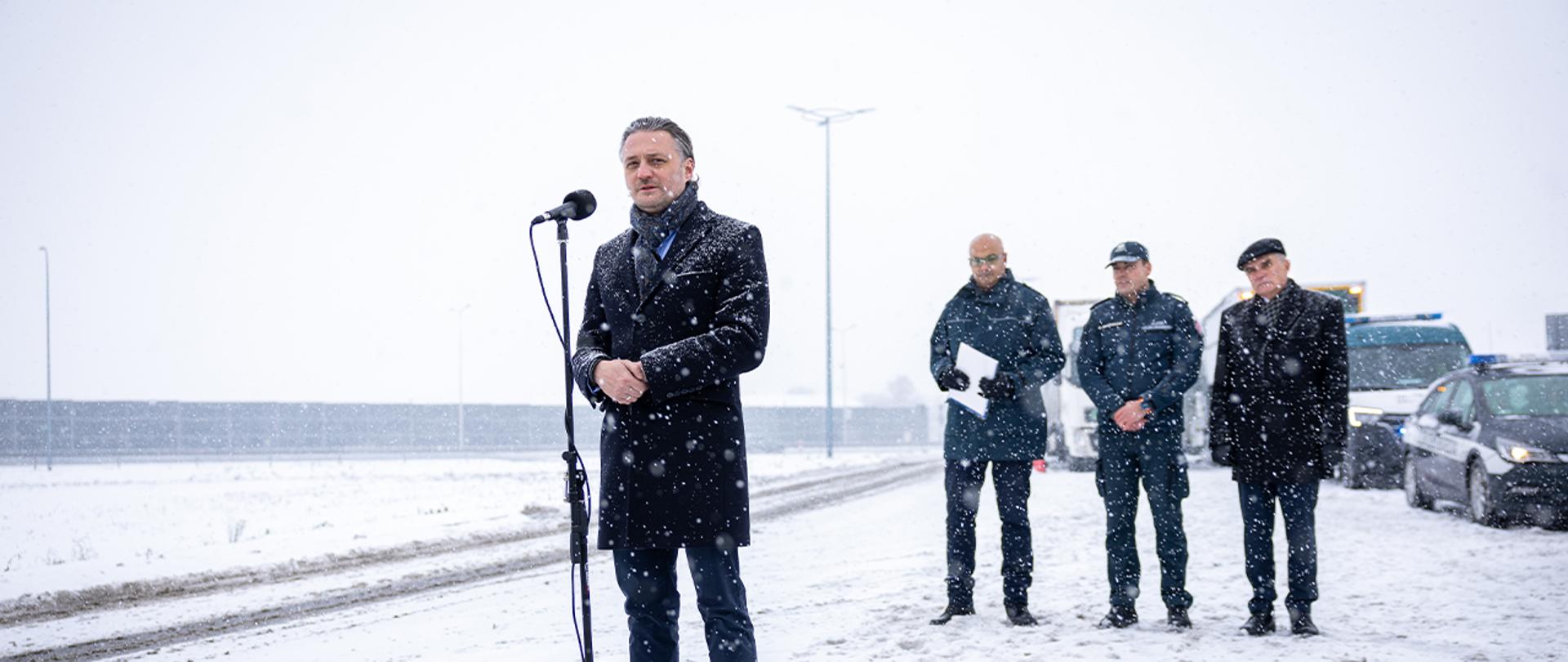 Zwiększenie kontroli służb na granicy polsko-ukraińskiej