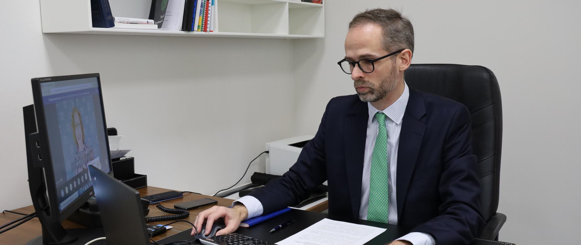 Adam Guibourgé-Czetwertyński podczas VI Posiedzenia Konferencji Stron Konwencji Karpackiej (COP6)