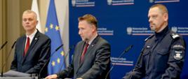 Konferencja prasowa ministra Marcina Kierwińskiego, ministra Tomasza Siemoniaka oraz komendanta głównego Policji gen. insp. Marka Boronia