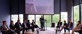 Wiceminister Ireneusz Zyska podczas konferencji nt. perspektyw rozwoju energetyki wiatrowej na morzu i działań Rządu w tym zakresie