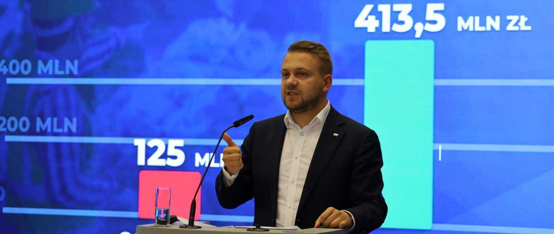 wiceminister Jacek Ozdoba