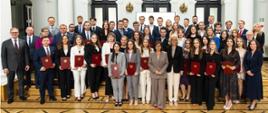 Stypendia Ministra Zdrowia dla najlepszych studentów uczelni medycznych