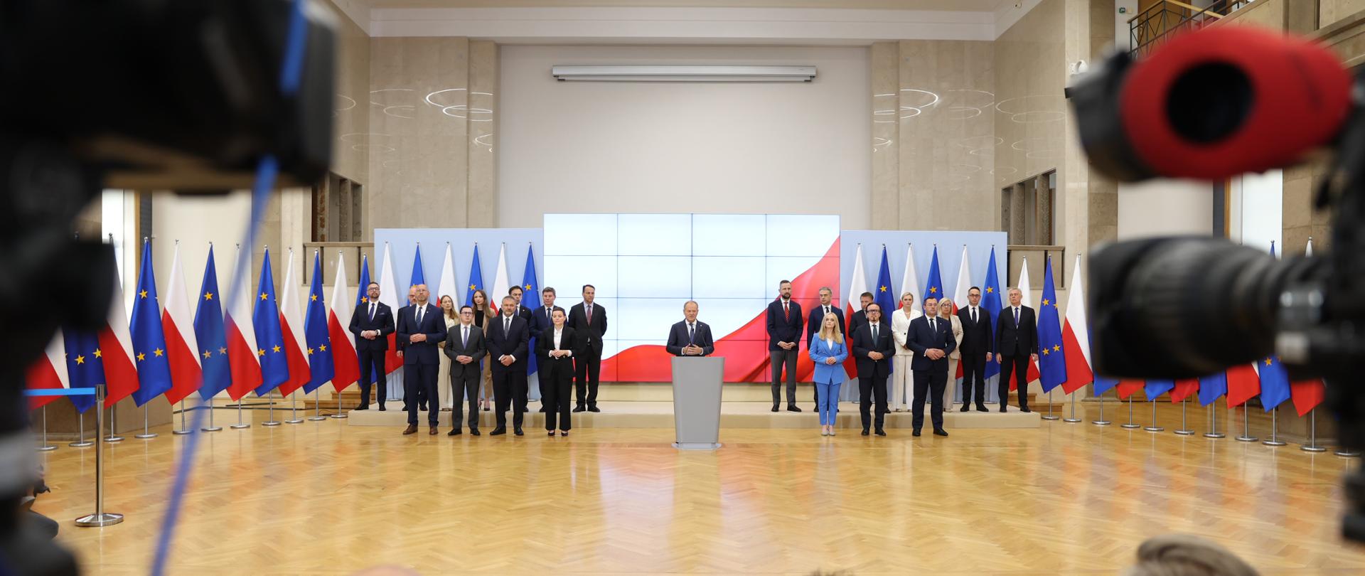 Prezentacja składu rządu po rekonstrukcji
