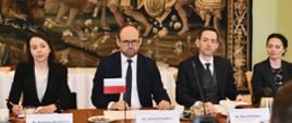konsultacje MON i MSZ 4