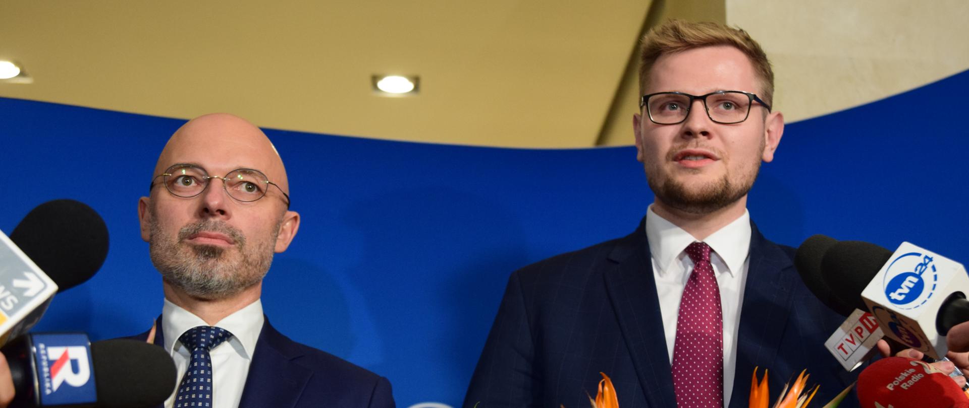 Minister Michał Kurtyka i Minister Michał Woś