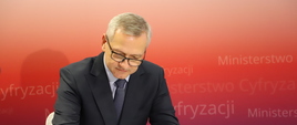Podpisanie porozumienia z Facebook
