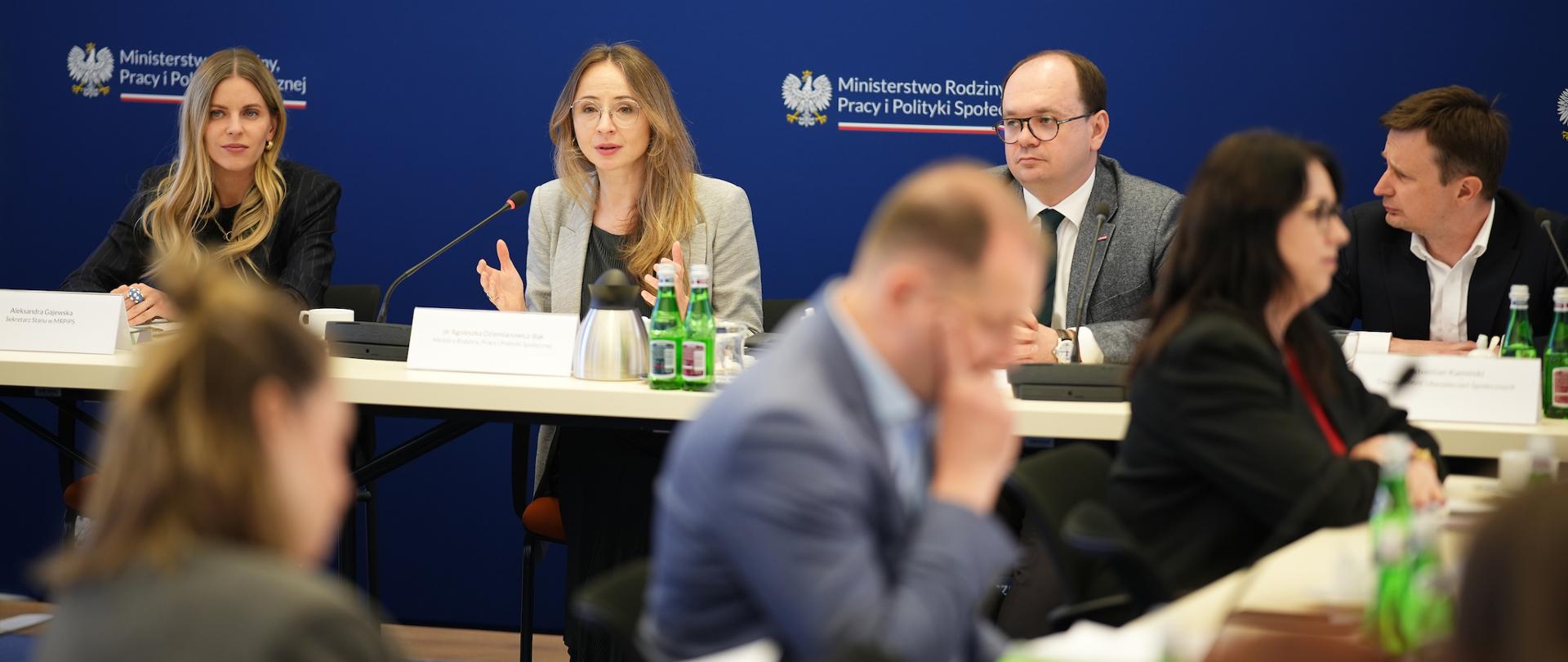 II posiedzenie zespołu ds. wsparcia rodziców po utracie ciąży oraz śmierci dziecka tuż po urodzeniu