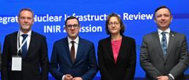 Wicemnister klimatu i środowiska Miłosz Motyka i Dyrektor Departamentu Energii Jądrowej w Międzynarodowej Agencji Energii Atomowej (MAEA) Aline Des Cloizeaux otworzyli oficjalnie misję INIR 2, czyli Zintegrowany Przegląd Infrastruktury Jądrowej