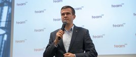 Noworoczne spotkanie ministra Witolda Bańki ze sportowcami należącymi do team100