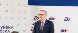 Konferencja "Bliżej siebie – młodzież o zdrowiu psychicznym w cyfrowym świecie" w Gdyni.
