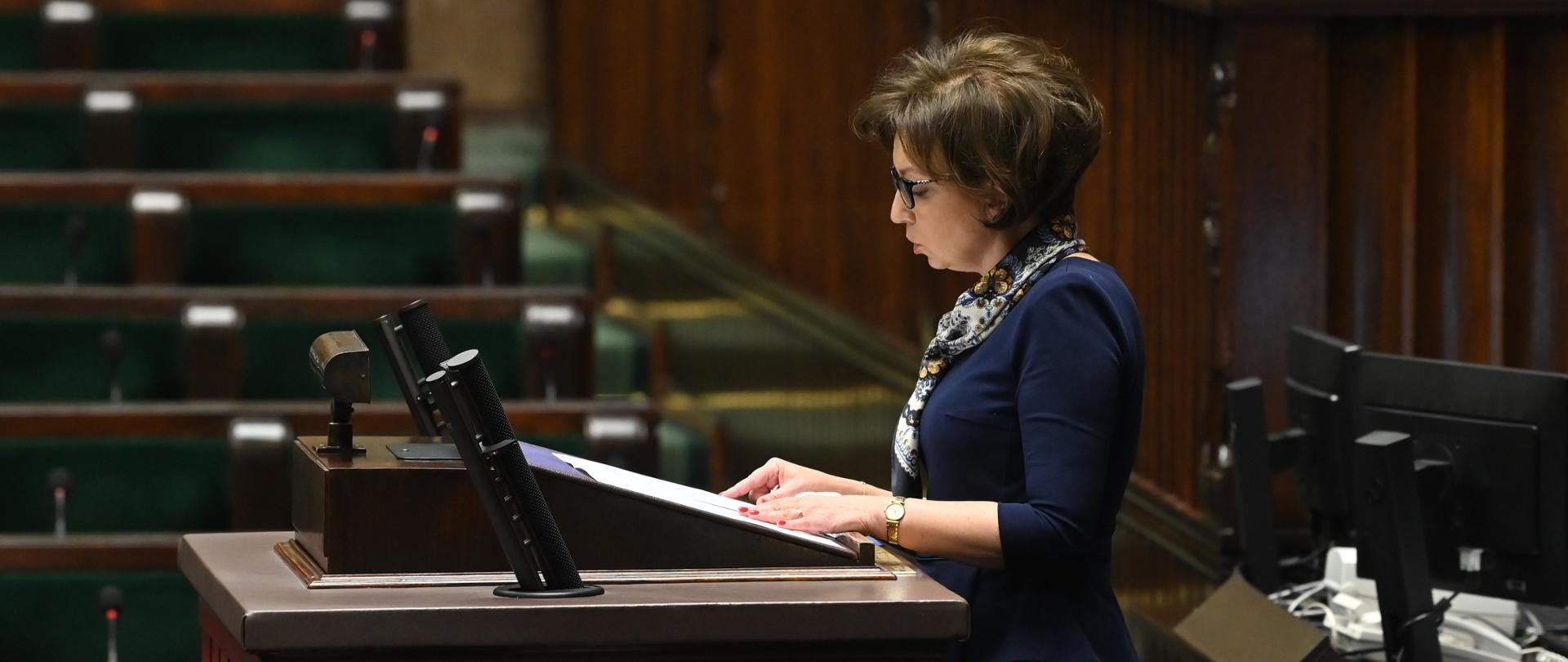 Minister Marlena Maląg w Sejmie 
