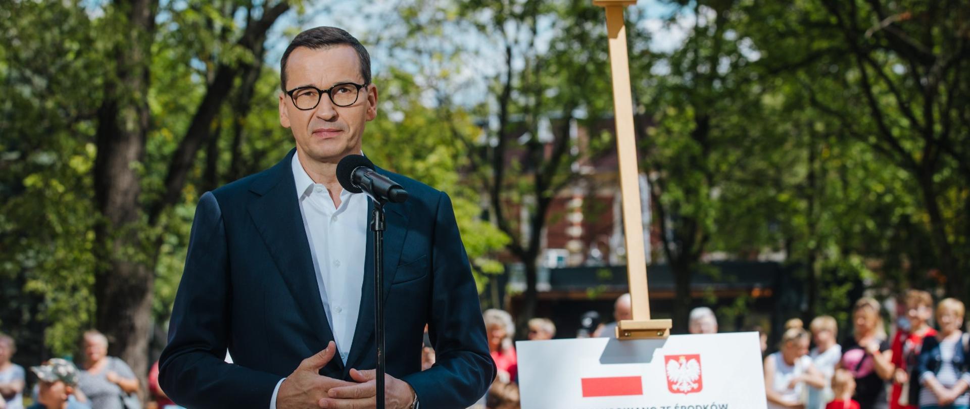 Premier Mateusz Morawiecki podczas wypowiedzi w Rudzie Śląskiej.