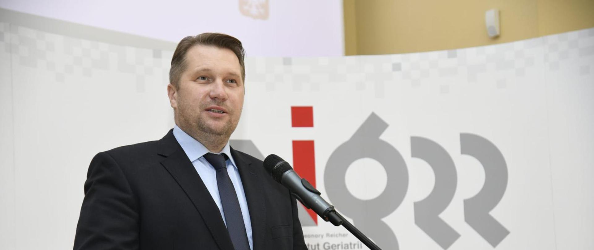Minister Przemysław Czarnek Podczas otwarcia Centrum Wsparcia Badań Klinicznych