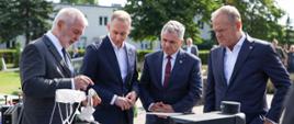 Wizyta Premiera Donalda Tuska w Instytucie Technicznym Wojsk Lotniczych