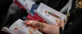Kiedy przesłuchanie nie jest już straszne. Wojtek, Mania i odwaga w trudnych chwilach