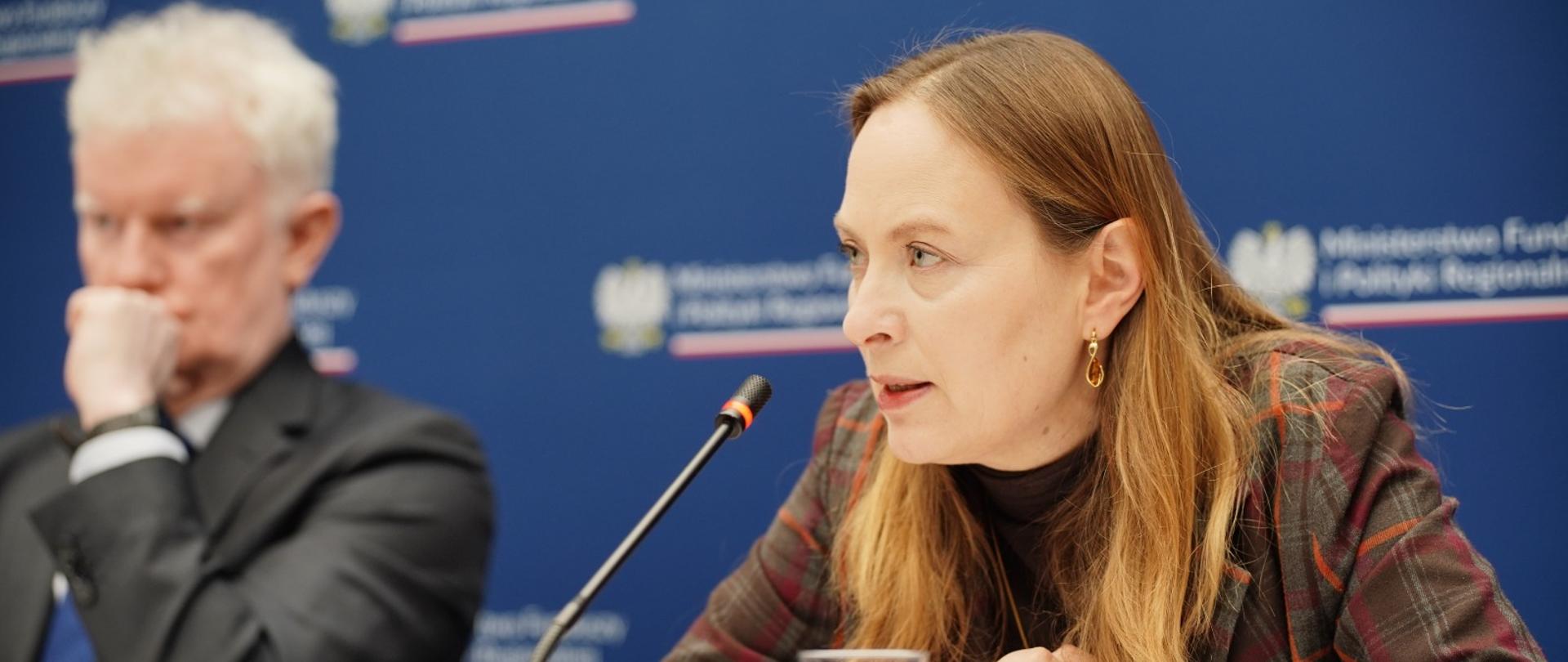 Na zdjęciu minister funduszy i polityki regionalnej Katarzyna Pełczyńska-Nałęcz podczas konferencji