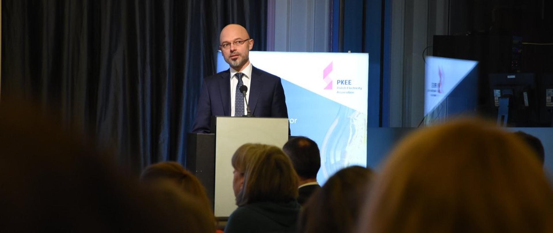 wiceminister środowiska Michał Kurtyka