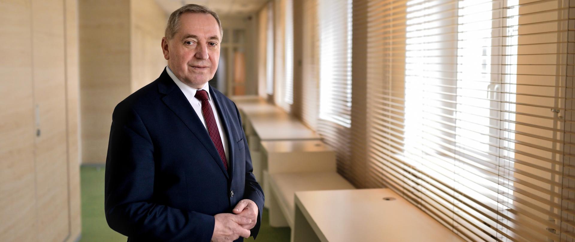 minister Henryk Kowalczyk