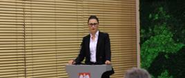 Wiceminister klimatu i środowiska podczas inauguracji studiów podyplomowych „Klimat i Energia”