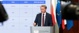 zdjęcie z konferencji dot. lipcowej listy leków refundowanych