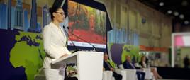 Wiceminister Małgorzata Golińska na targach WETEX w Dubaju.