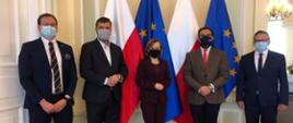 Spotkanie w Ministerstwie Sportu. W spotkaniu wzięli udział: Sekretarz Stanu w Ministerstwie Sportu Anna Krupka, Ruby Services Manager Rugby Europe José Gorrotxategi, Prezes Polskiego Związku Rugby Rugby Dariusz Olszewski, Sekretarz Generalny Polskiego Związku Rugby Krzysztof Czajka oraz poseł na Sejm RP Marek Matuszewski. 