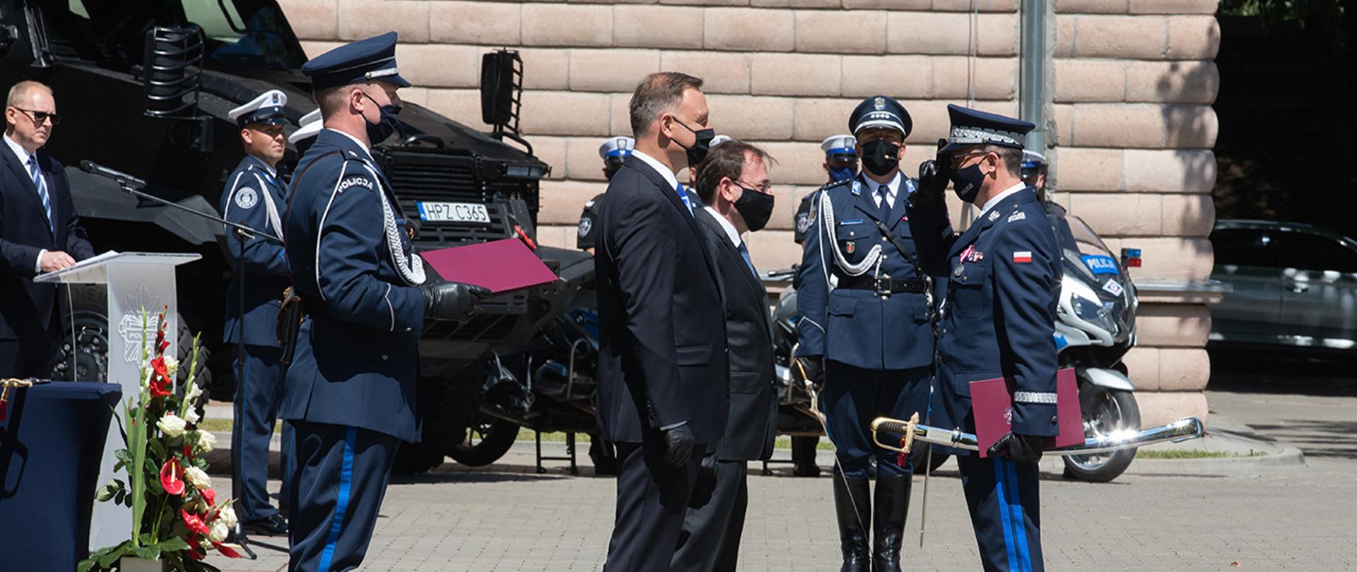Na zdjęciu: Ceremonia wręczenia nominacji generalskich podczas centralnych obchodów Święta Policji