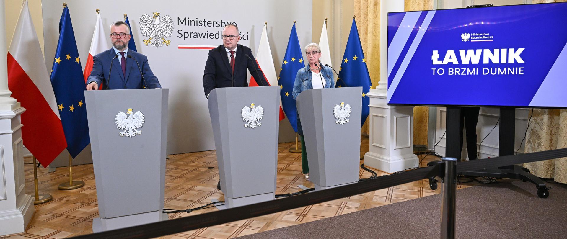 Minister Sprawiedliwości Adam Bodnar zapowiada zmiany w realizowaniu misji przez ławników 