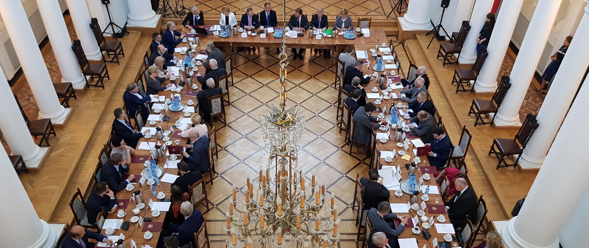 Pierwsze posiedzenie rady społecznej ogólnopolskiej debaty "Wspólnie dla Zdrowia".