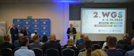 Wiceminister Piotr Dziadzio na konferencji „Współczesna Geologia Samorządowa”, organizowanej przez Państwowy Instytut Geologiczny-Państwowy Instytut Badawczy