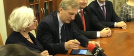 Min. Zbigniew Król1
