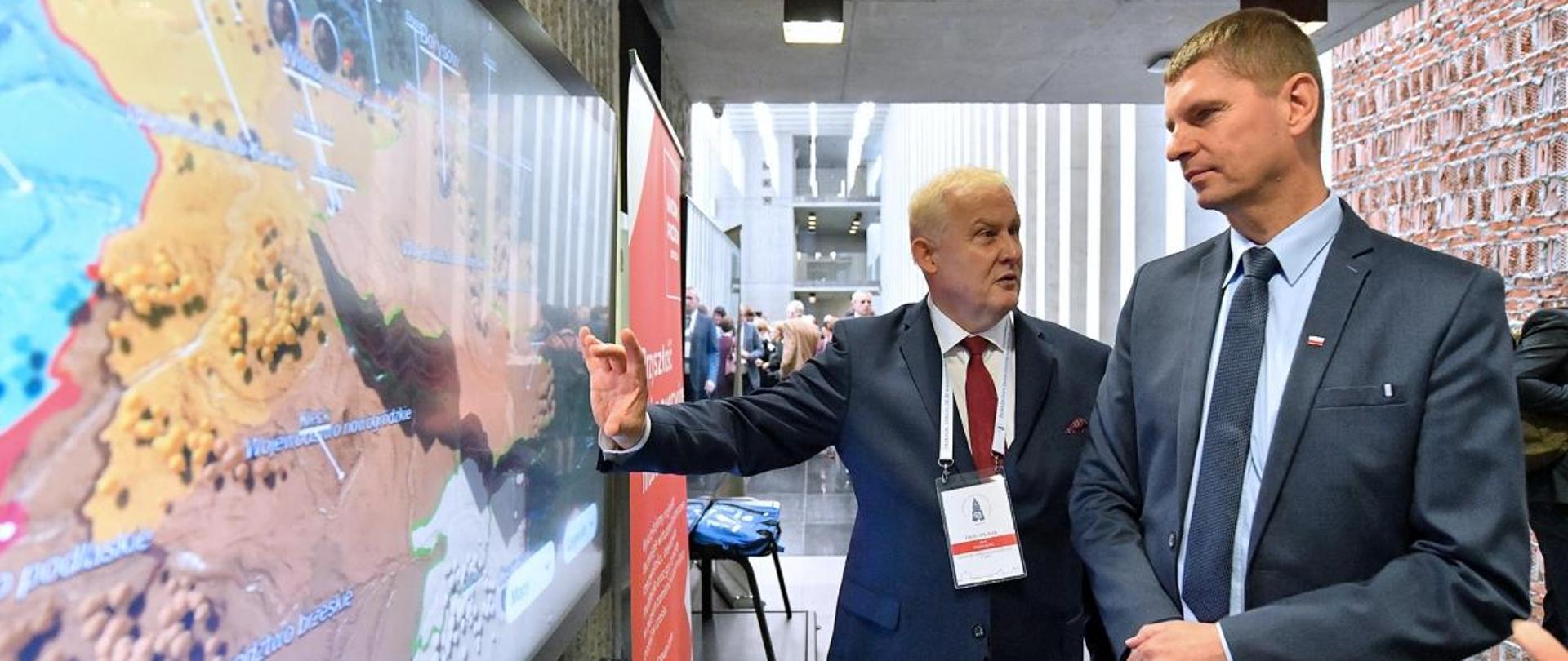 Powszechny Zjazd Historyków Polskich z udziałem ministra edukacji. Foto: Przemysł Gąbka 
