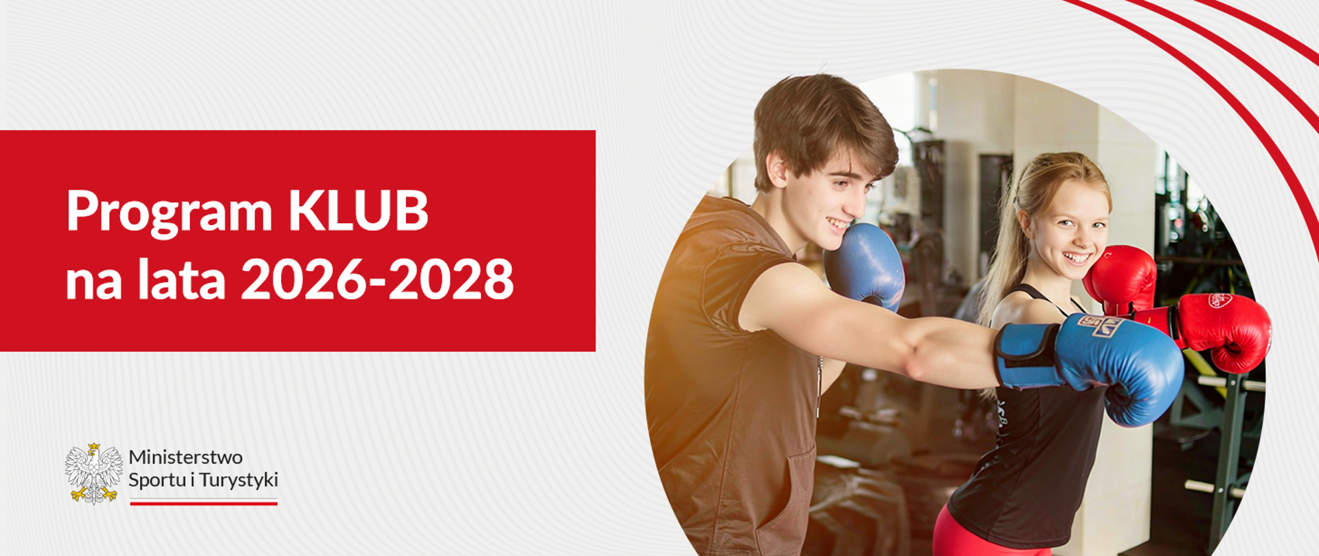 Grafika programu klub na lata 2026-2028. Po prawej stronie na zdjęciu młodzież trenująca boks. Chłopak i dziewczyna