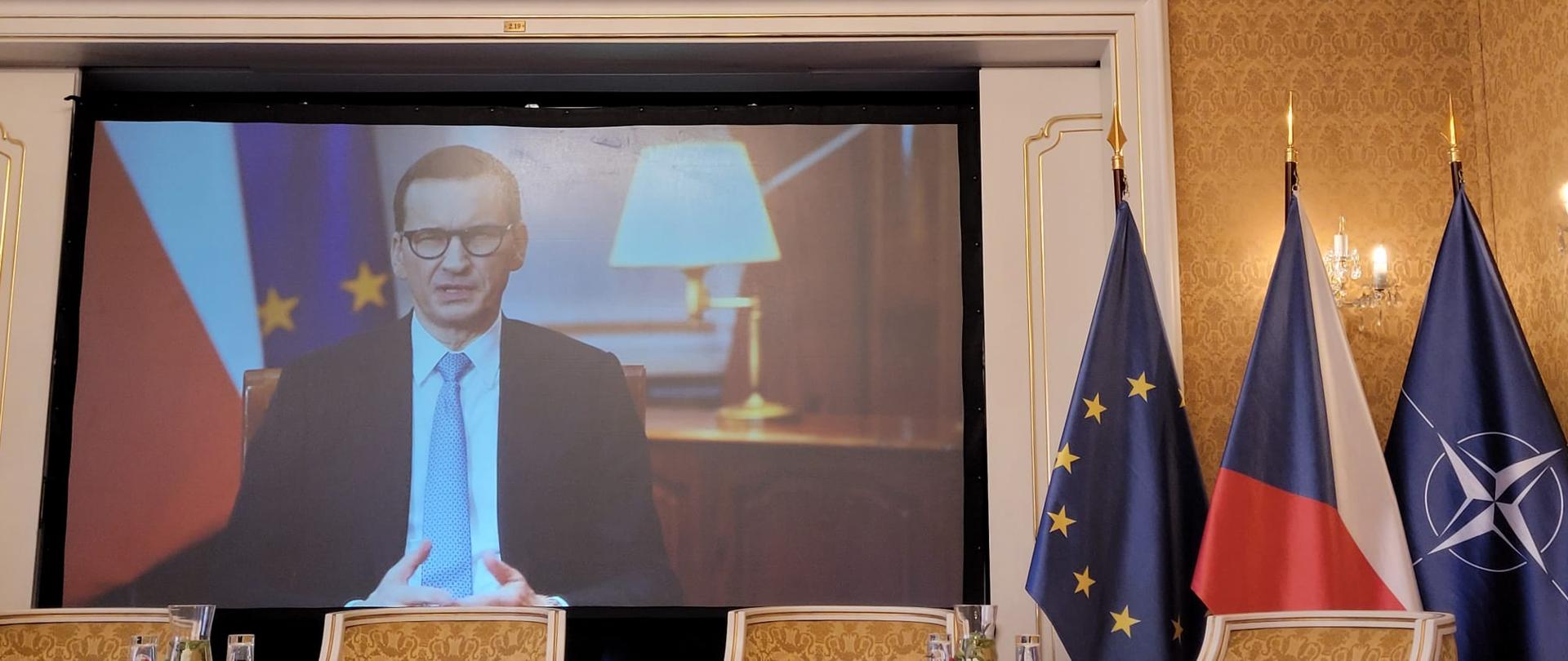 „Wojna hybrydowa Rosji przeciwko demokratycznemu światu. Wyzwanie dla europejskiej polityki pamięci”.