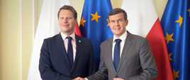 Minister Witold Bańka z Ambasadorem Estonii Martinem Rogerem