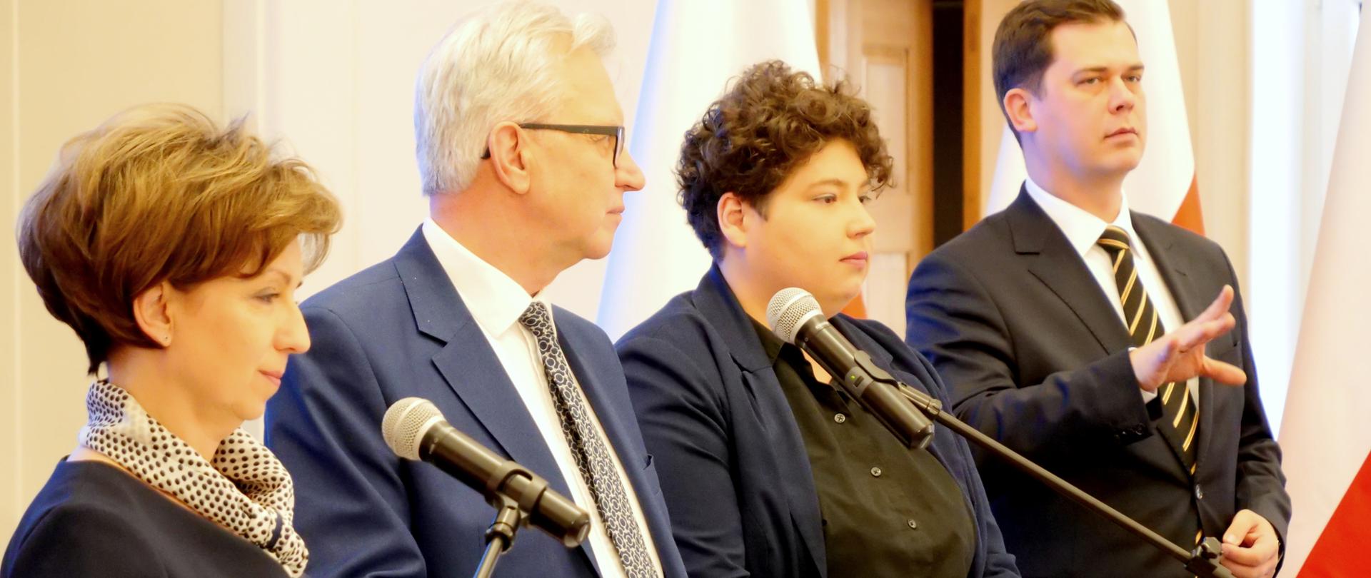 Powstanie lista certyfikowanych tłumaczy języka migowego