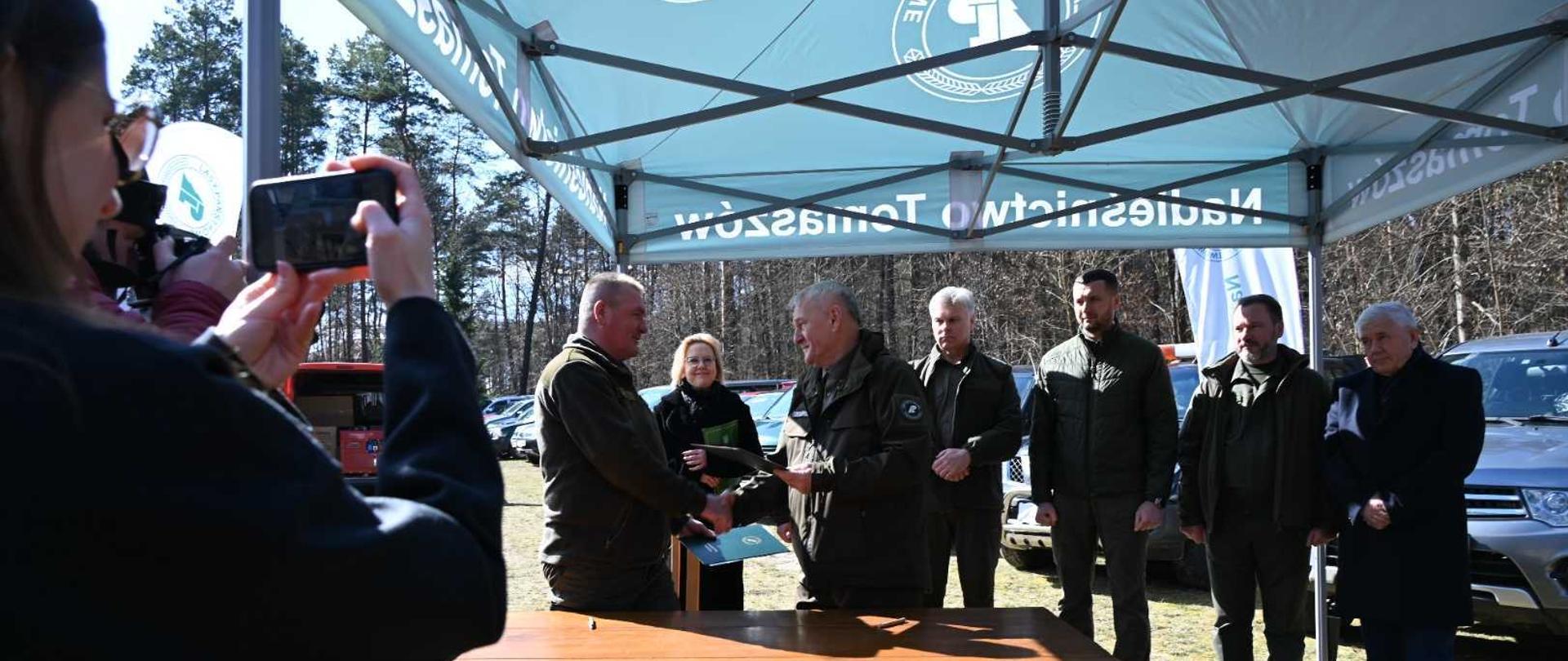 podpisanie porozumienia o przekazaniu sprzętu