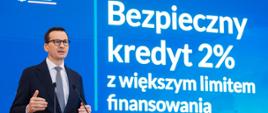 Premier Mateusz Morawiecki podczas konferencji.